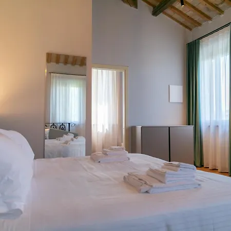Roncuzzi 3*